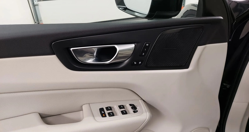 Volvo XC 60 cena 177900 przebieg: 84252, rok produkcji 2022 z Dąbrowa Górnicza małe 466